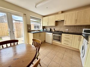 Photo 9- click for photo gallery